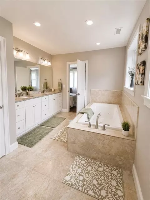 278 Putnam Hill Rd, Sutton, MA 01590 photo 13