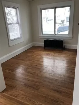 Living - 23-25 Prentice St, Springfield, MA 01104 photo 5 of 5
