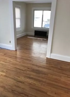 Living - 23-25 Prentice St, Springfield, MA 01104 photo 4 of 5