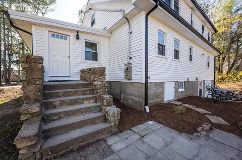 28 Indian Neck Rd, Wareham, MA 02571 photo 6