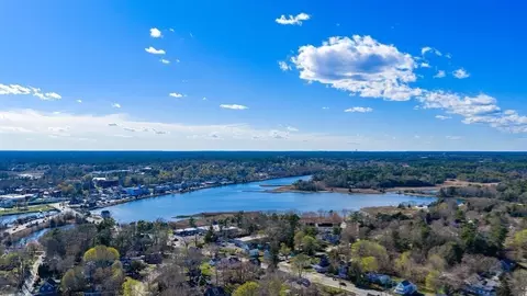 28 Indian Neck Rd, Wareham, MA 02571 photo 9
