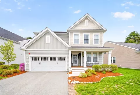 54 Cherry Ln #54, Hopkinton, MA 01748