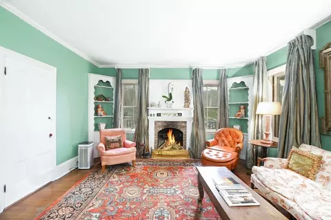 Living - 1331 Main St, Cotuit, MA 02635 photo 2 of 3