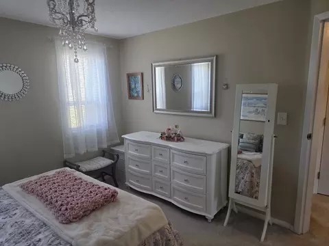 26 Granby Hts #26, Granby, MA 01033