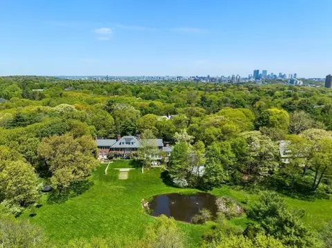 View/Area - 280 Warren St, Brookline, MA 02445 photo 3 of 3