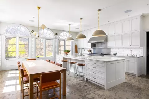 Kitchen - 280 Warren St, Brookline, MA 02445 photo 1 of 3