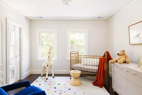 Bedroom - 280 Warren St, Brookline, MA 02445 photo 4 of 4