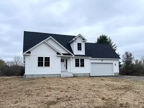 64 East St, Northfield, MA 01360
