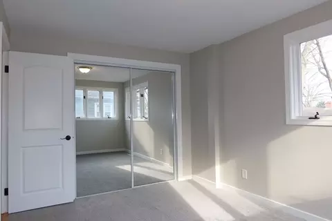 Bedroom - 105 Overlook Dr, Springfield, MA 01118 photo 5 of 5