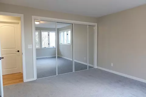 Bedroom - 105 Overlook Dr, Springfield, MA 01118 photo 3 of 5
