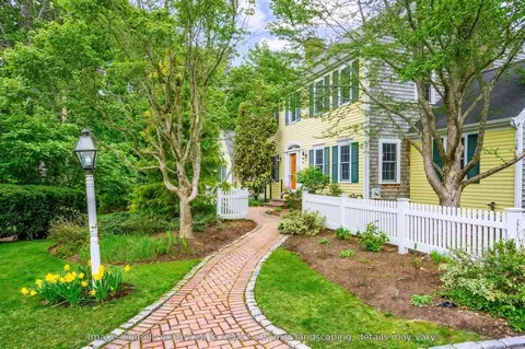 Exterior - 54 Rainbow Dr, Centerville, MA 02632 photo 3 of 7