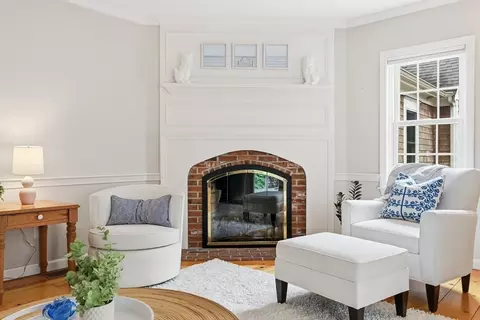 Living - 54 Rainbow Dr, Centerville, MA 02632 photo 3 of 3
