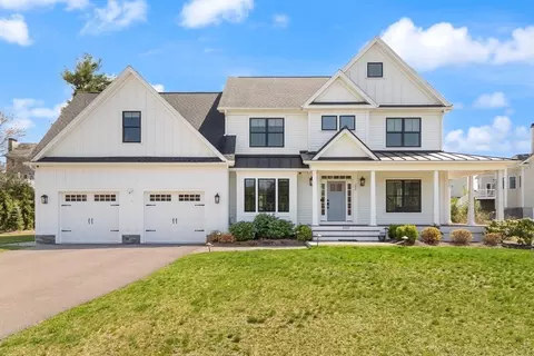 300 Lafayette Ave, Wrentham, MA 02093
