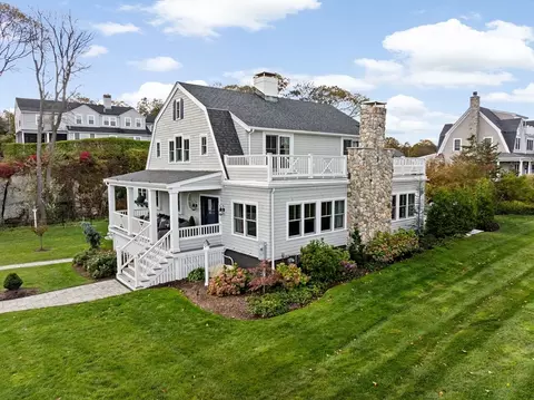 572 Jerusalem Rd, Cohasset, MA 02025