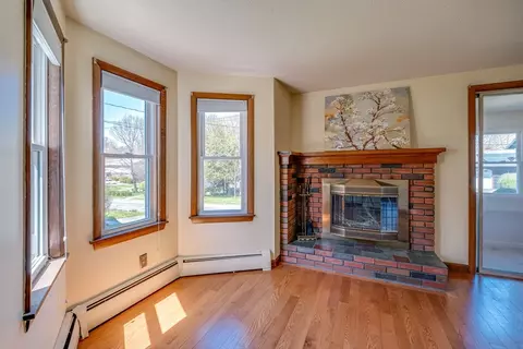 38 Ward Ave, Easthampton, MA 01027 photo 38