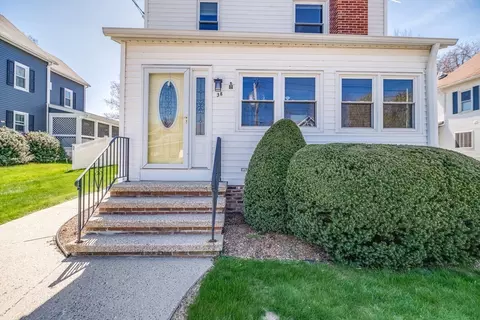 38 Ward Ave, Easthampton, MA 01027 photo 3