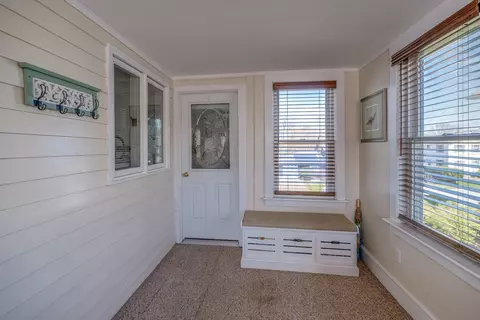 38 Ward Ave, Easthampton, MA 01027 photo 22