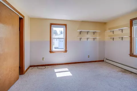 38 Ward Ave, Easthampton, MA 01027 photo 23