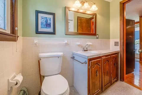 38 Ward Ave, Easthampton, MA 01027 photo 25