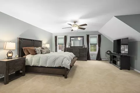 154 South St, Upton, MA 01568 photo 16