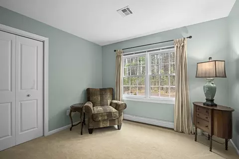 154 South St, Upton, MA 01568 photo 22