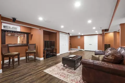 154 South St, Upton, MA 01568 photo 25