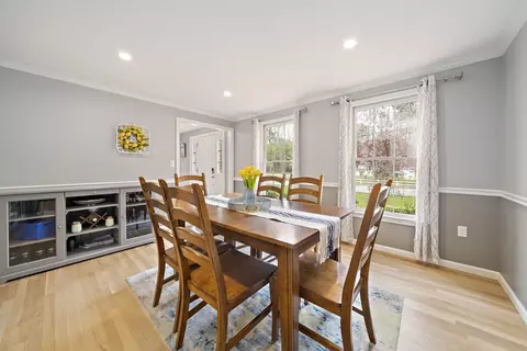 Dining - 4 Mockingbird Ln, Franklin, MA 02038 photo 1 of 1
