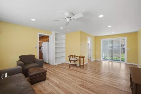 34 Comins Rd, Hadley, MA 01035 photo 4