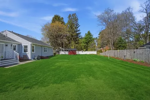 34 Comins Rd, Hadley, MA 01035 photo 32