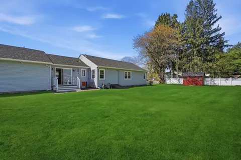 34 Comins Rd, Hadley, MA 01035 photo 33