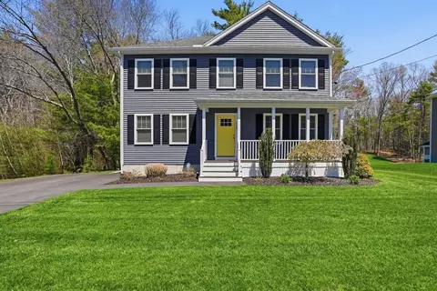 114 Run Brook Cir, Taunton, MA 02780