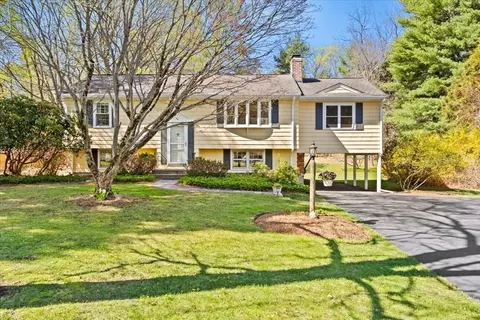 80 N Washington St, Norton, MA 02766