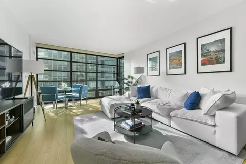 580 Washington St #11F, Boston, MA 02111