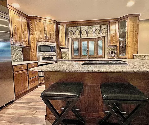 Kitchen - 22 Union Point Rd #22, Webster, MA 01570 photo 3 of 4