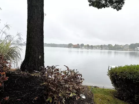 View/Area - 22 Union Point Rd #22, Webster, MA 01570 photo 2 of 5