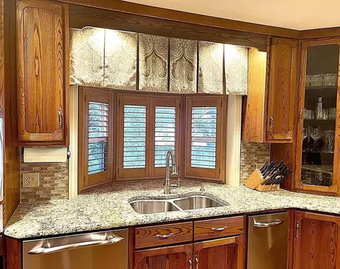 Kitchen - 22 Union Point Rd #22, Webster, MA 01570 photo 2 of 4