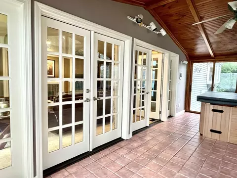 Exterior - 22 Union Point Rd #22, Webster, MA 01570 photo 6 of 10