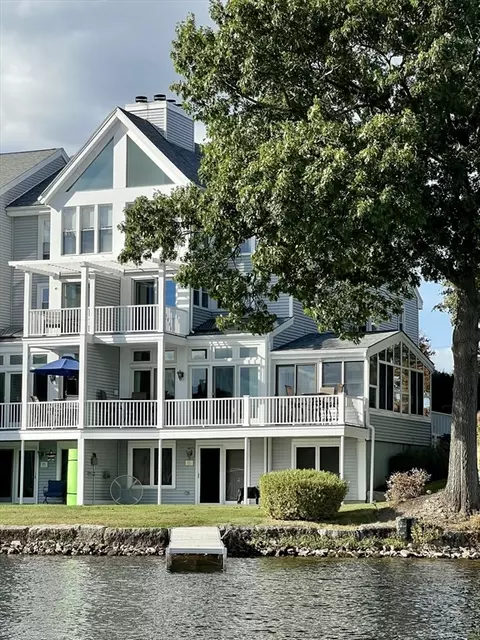 22 Union Point Rd #22, Webster, MA 01570