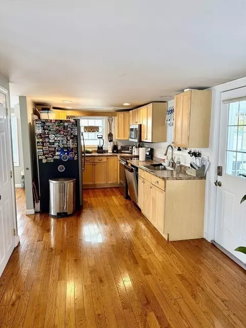 41 Main St, Upton, MA 01568 photo 15