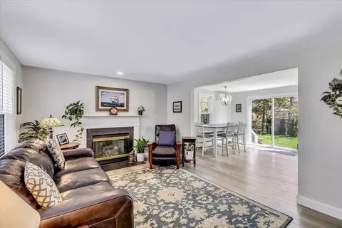12 Drew Ln, Mashpee, MA 02649 photo 8