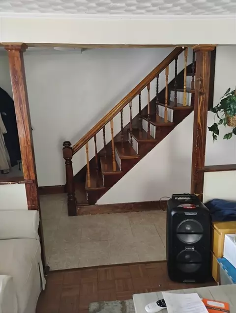 Entry Way - 11 Winter Street St, Everett, MA 02149 photo 1 of 2