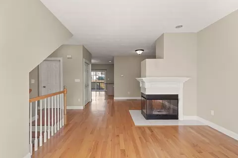 Living - 9 Nirvana Dr #2E, Saugus, MA 01906 photo 1 of 4