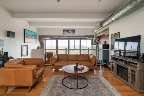 156 Porter St #440, Boston, MA 02128