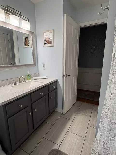 683 NW Main St, Douglas, MA 01516 photo 27