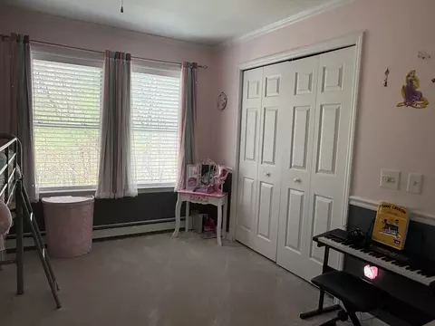 683 NW Main St, Douglas, MA 01516 photo 25