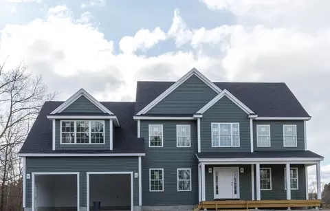 10 Haystack Cir, Pelham, NH 03076