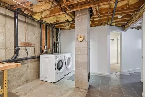 Other - 138 West St, Easthampton, MA 01027 photo 5 of 8
