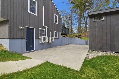 Exterior - 138 West St, Easthampton, MA 01027 photo 8 of 11