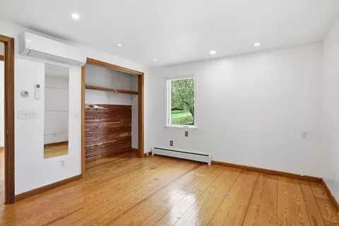 Bedroom - 138 West St, Easthampton, MA 01027 photo 2 of 6