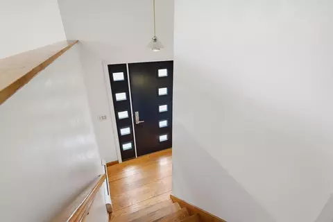 Entry Way - 138 West St, Easthampton, MA 01027 photo 1 of 1